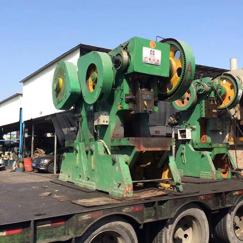 佛山整廠機械設備回收 佛山回收倒閉工廠機械 收購倒閉企業 拆廠房